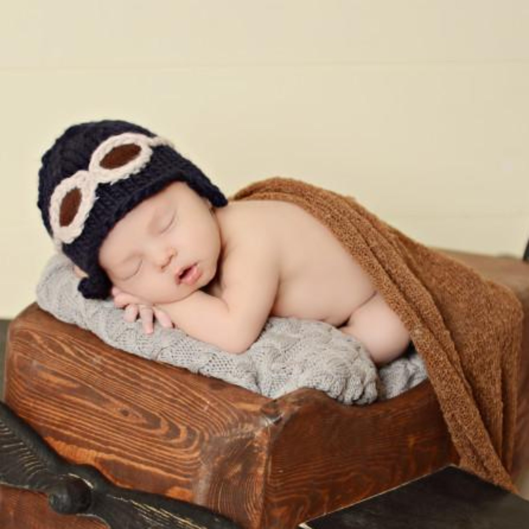 The Blueberry Hill Wilbur Aviator with Goggles Knit Hat