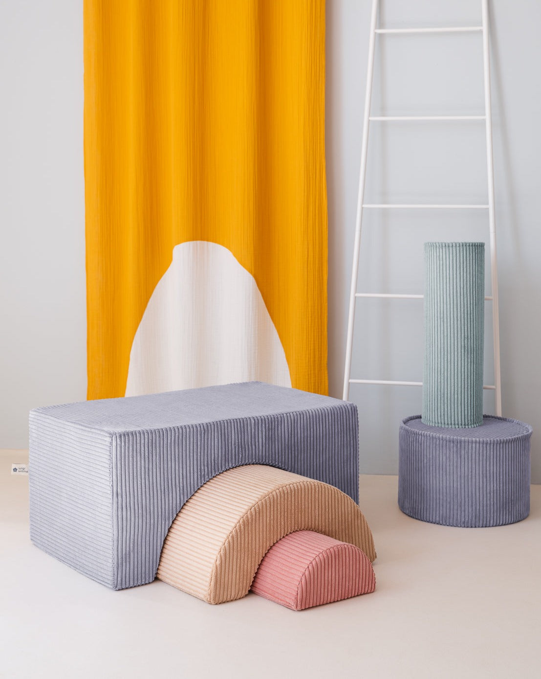 Blueberry Blue Rainbow Playset