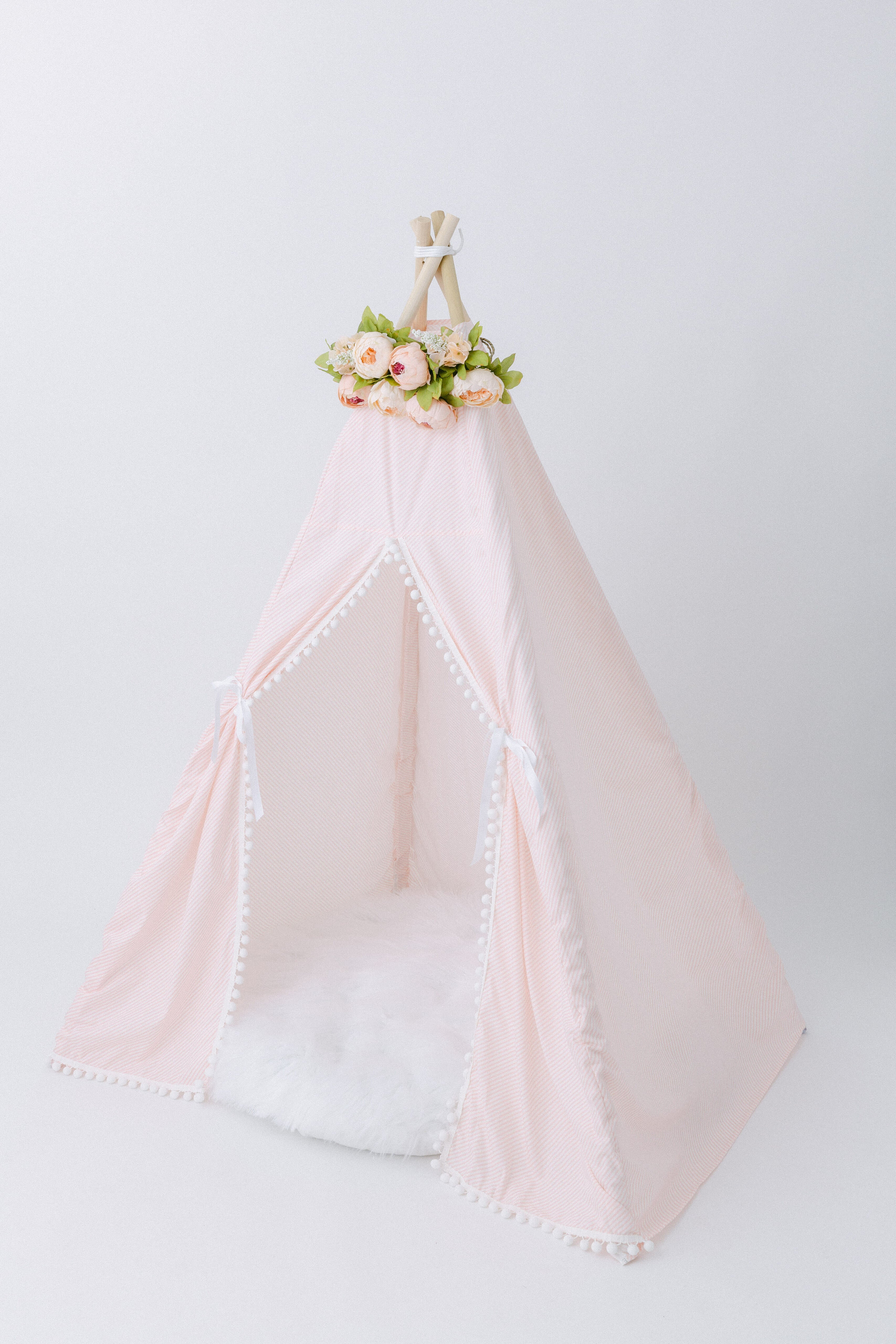 The Avery Play Tent