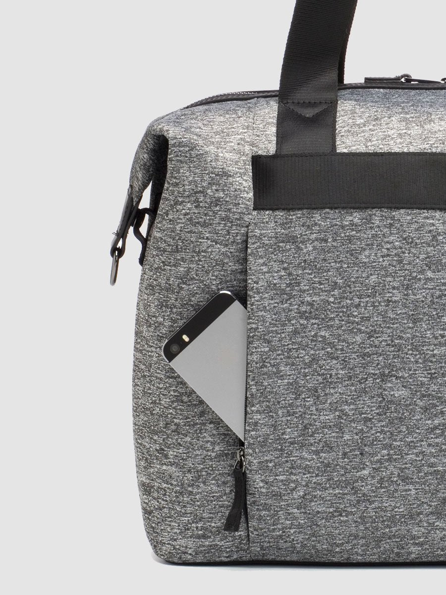 Storksak Stevie Luxe Scuba Grey Shoulder Bags