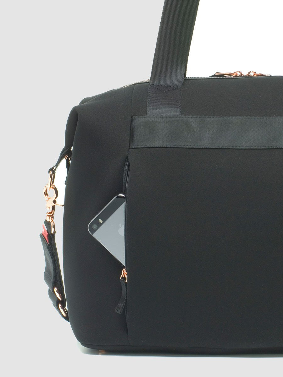 Storksak Stevie Luxe Scuba Black Shoulder Bags