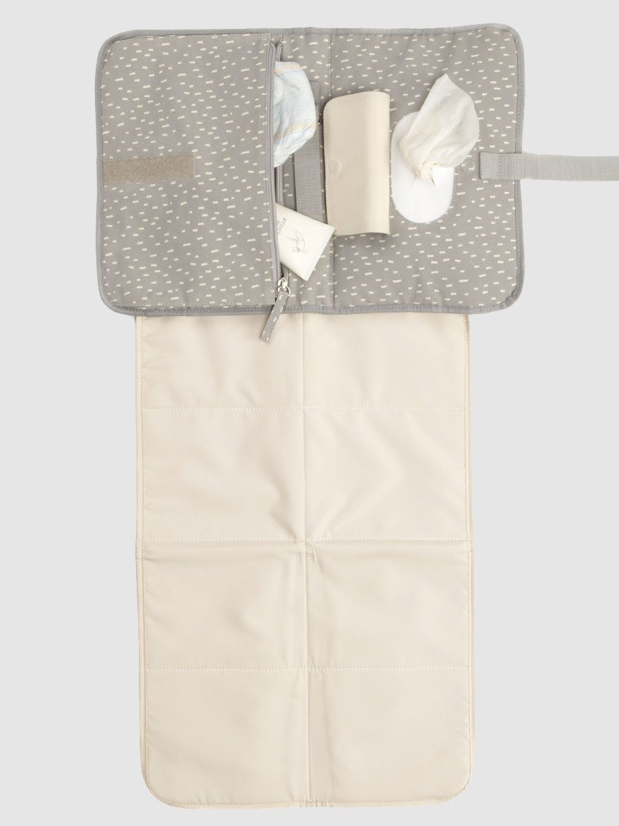 Organic Change Station Grey Raindot