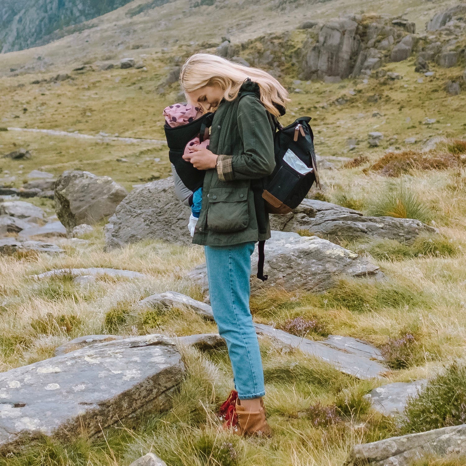 Robyn Eco Convertible Backpack Black