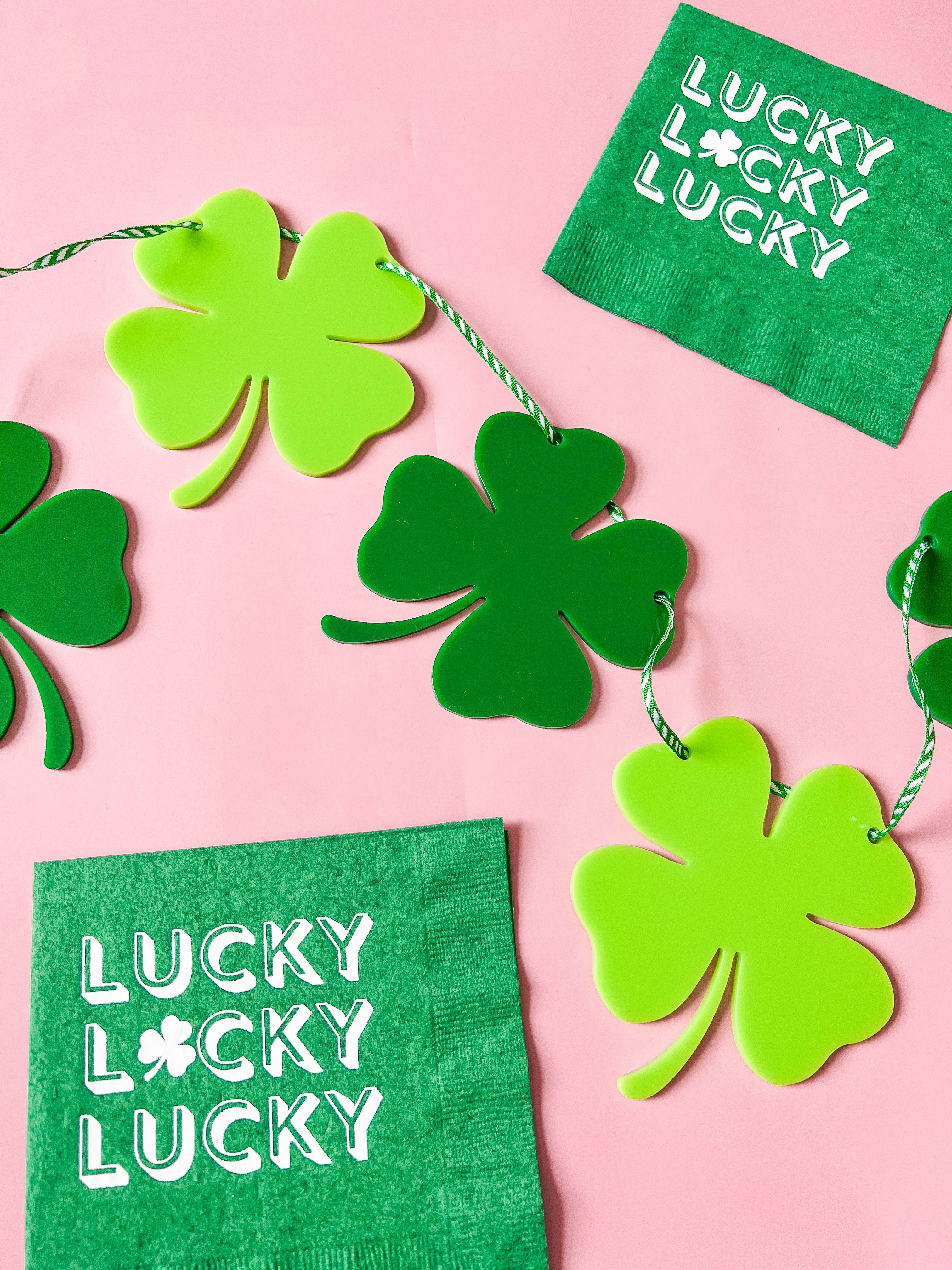 Green Shamrock St Patrick's Day Garland