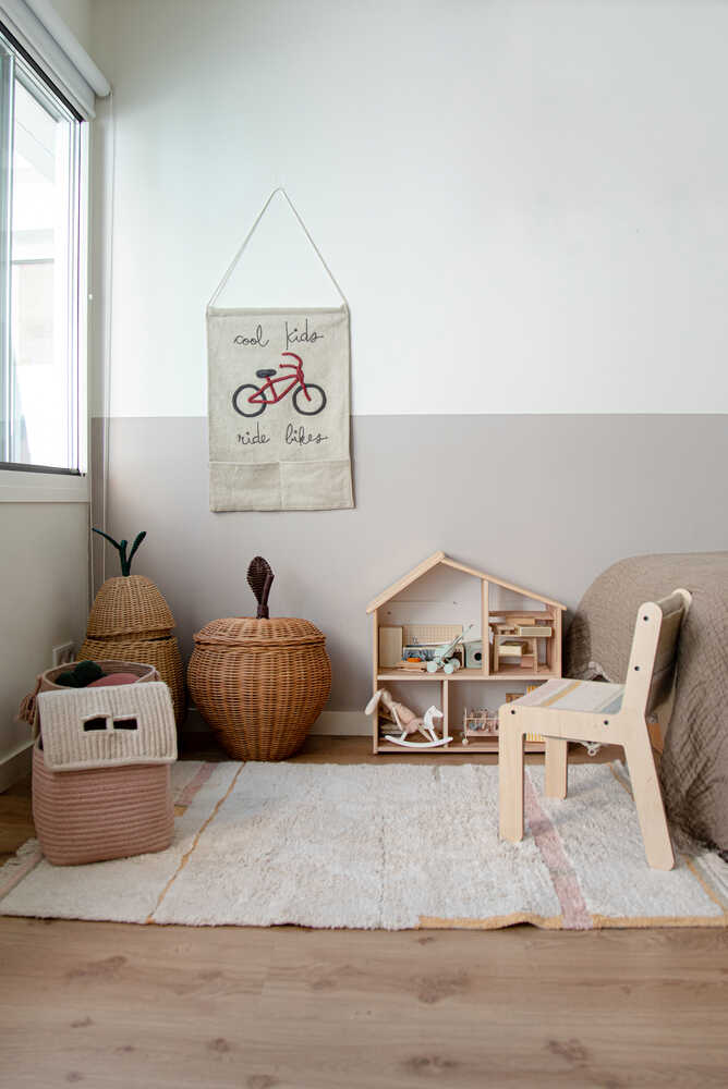 Kid's Chair Kaarol Earth Canvas