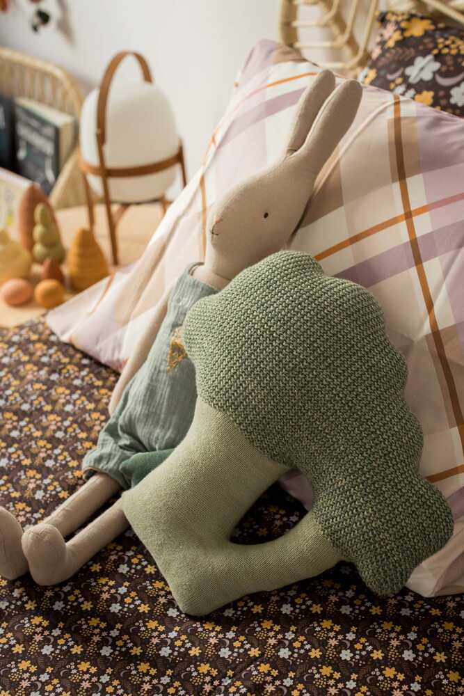 Knitted Cushion Brucy The Broccoli - Oli&Carol