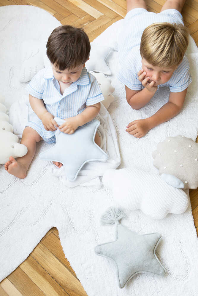 Knitted Cushion Twinkle Star Grey - Stars