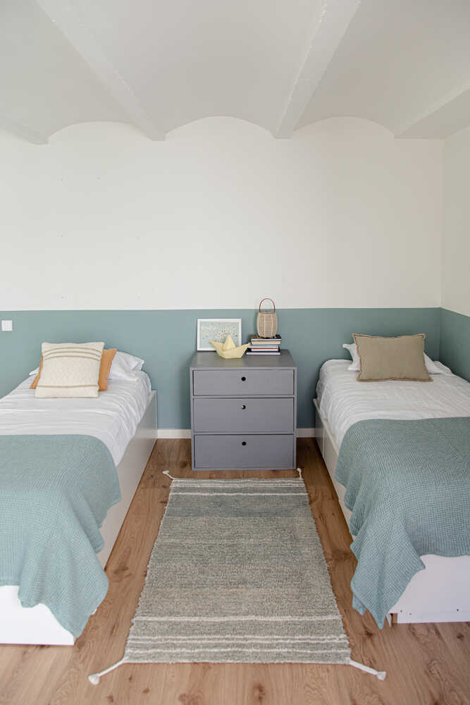 Reversible Washable Rug Twin Vintage Blue - Reversible