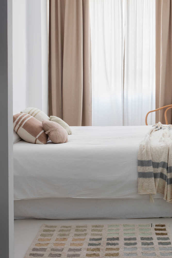 Knitted Cushion Duetto Powder - Natural - Reversible