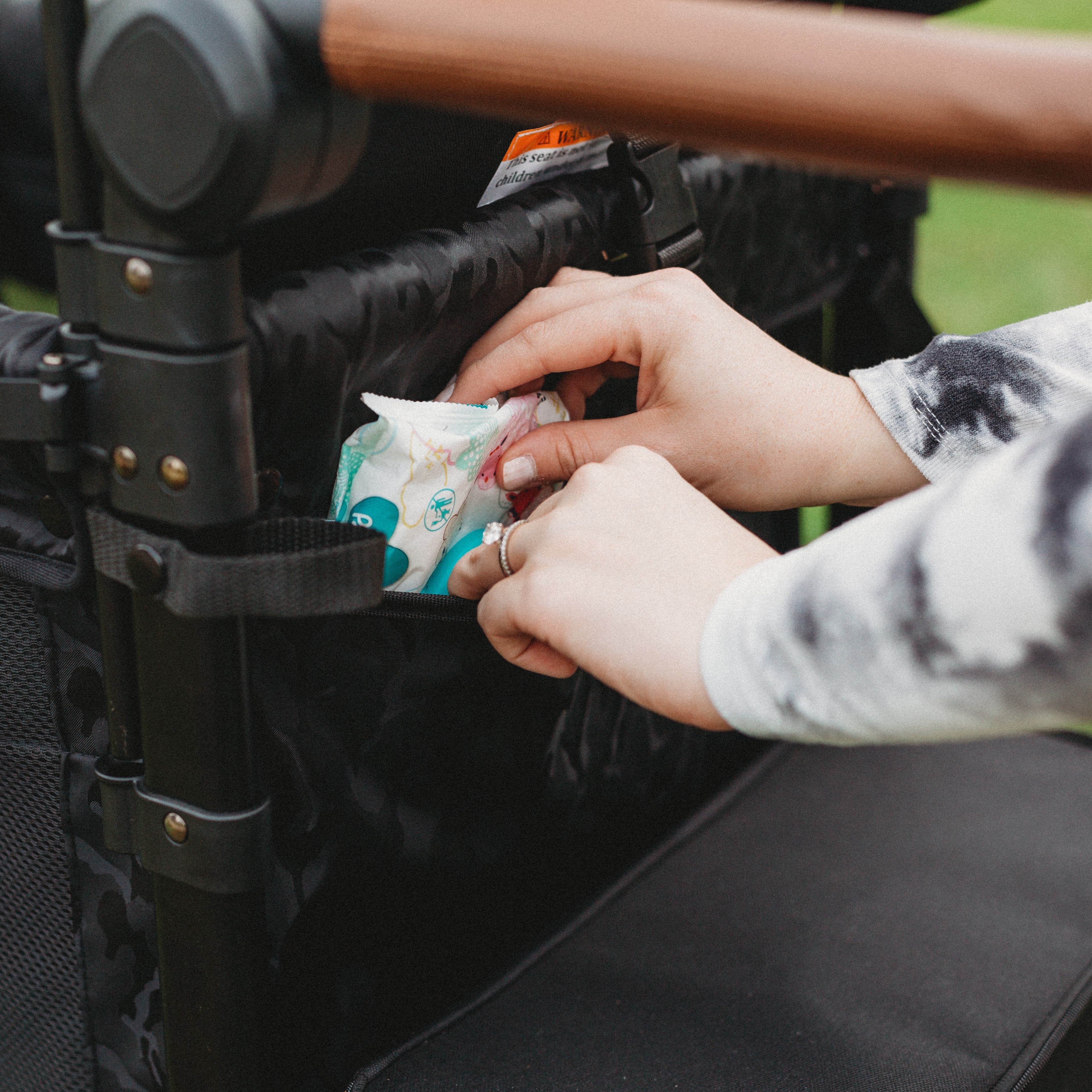 W2 Luxe Double Stroller Wagon (2 Seater)