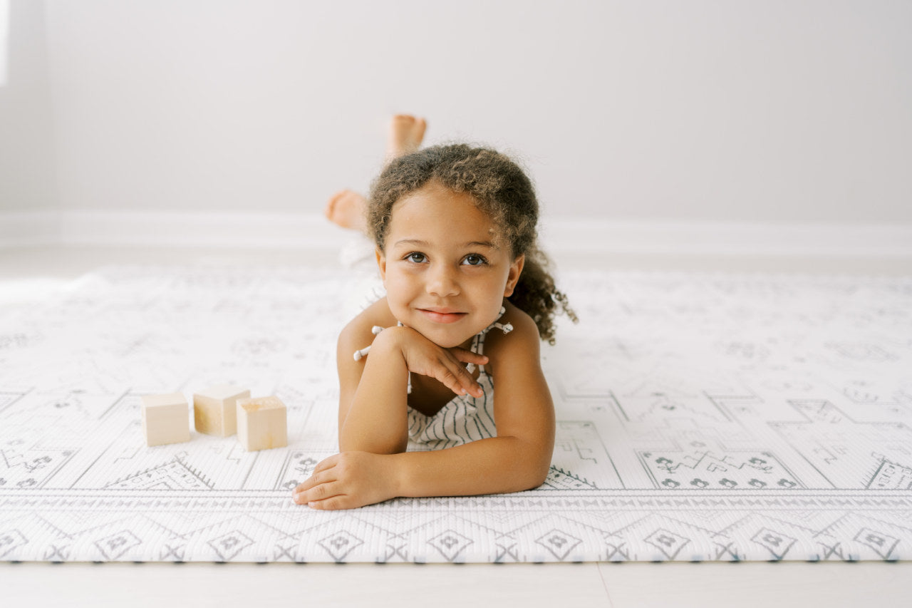 Play Mat Tribal + Mecca - Black & White