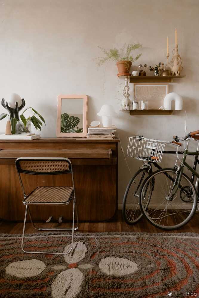 Woolable Rug Cowrie Bracelet