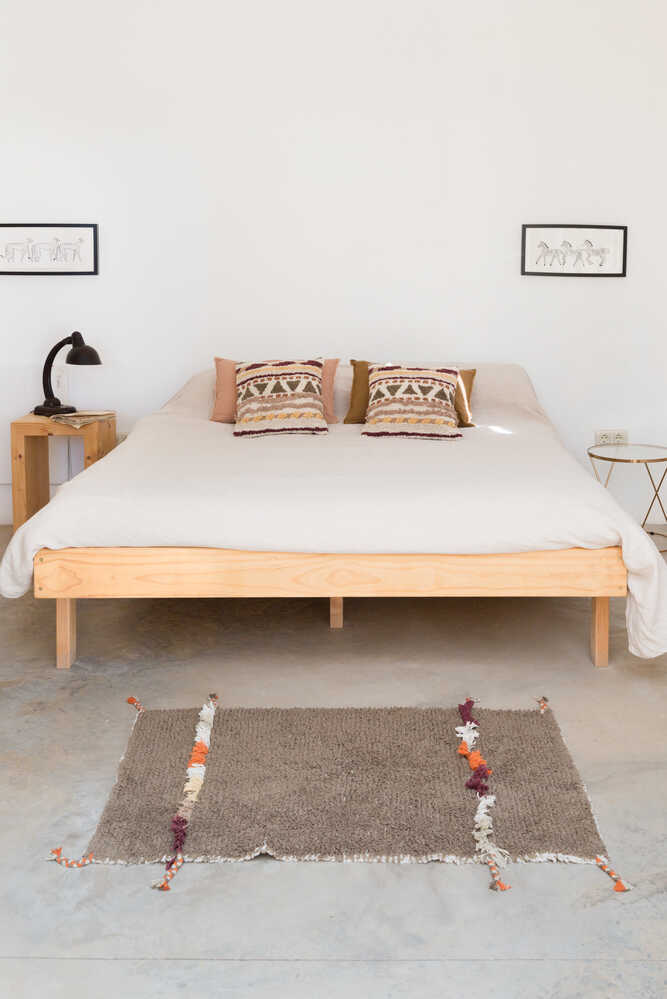 Throw Pillow Sistan Square