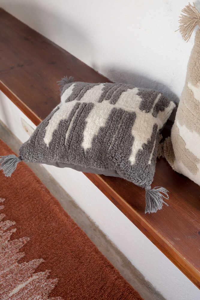 Throw Pillow Zagros Charcoal Natural