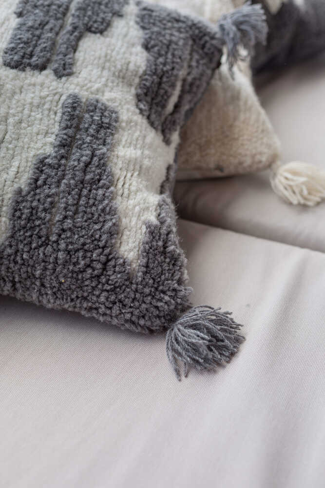 Throw Pillow Zagros Charcoal Natural