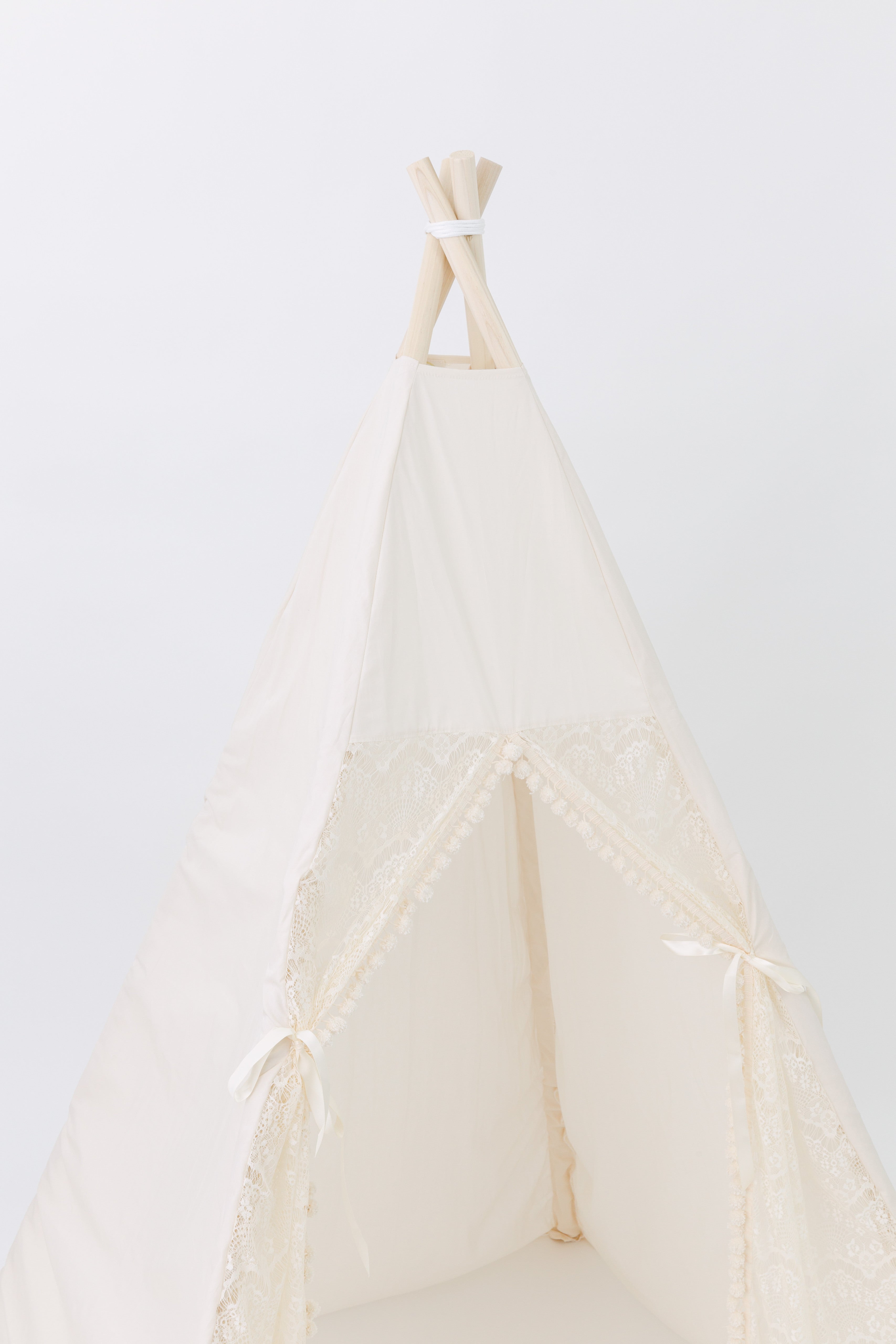 The Eleanor Play Tent