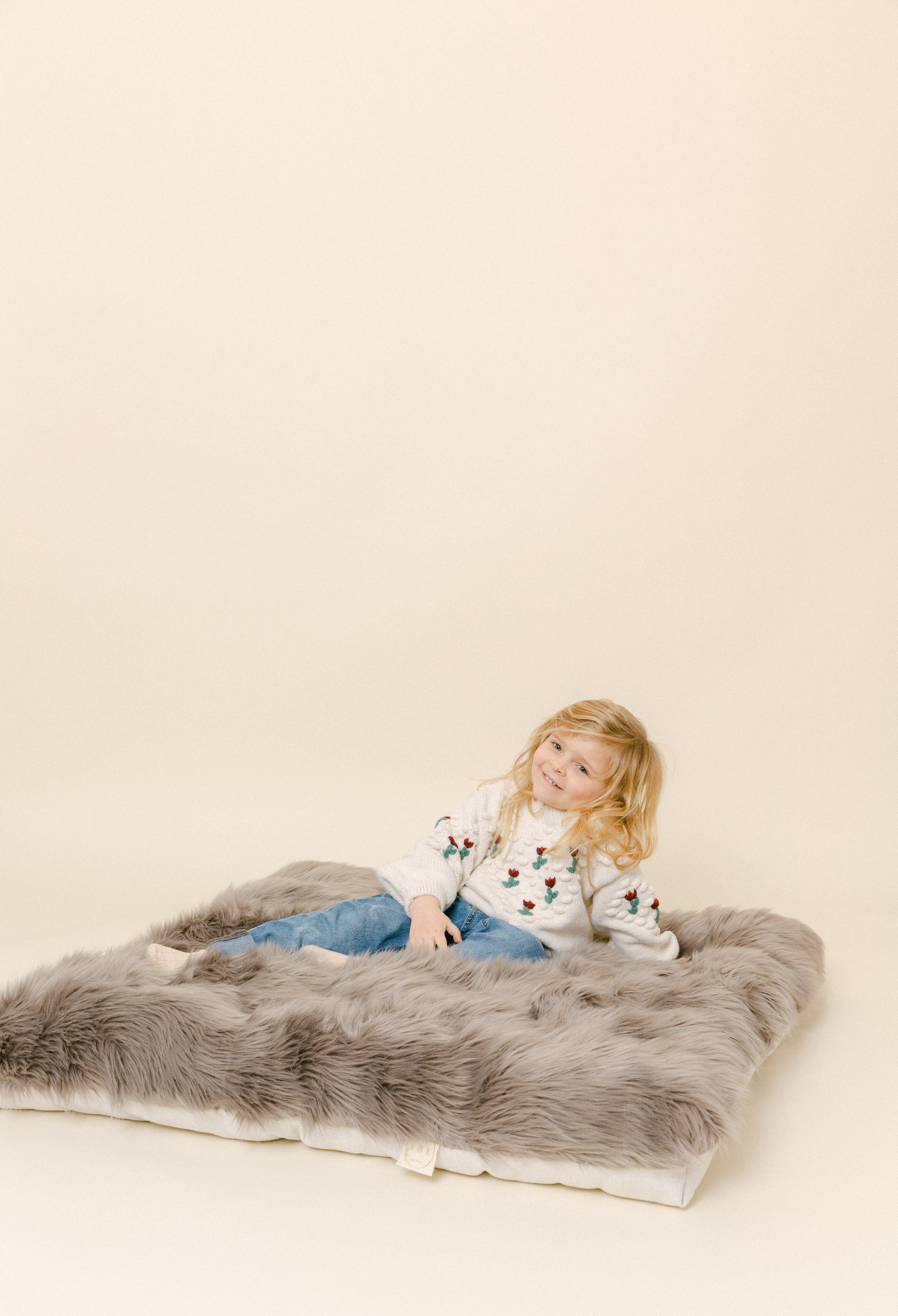 The Grey Luxury Shag Play Mattress