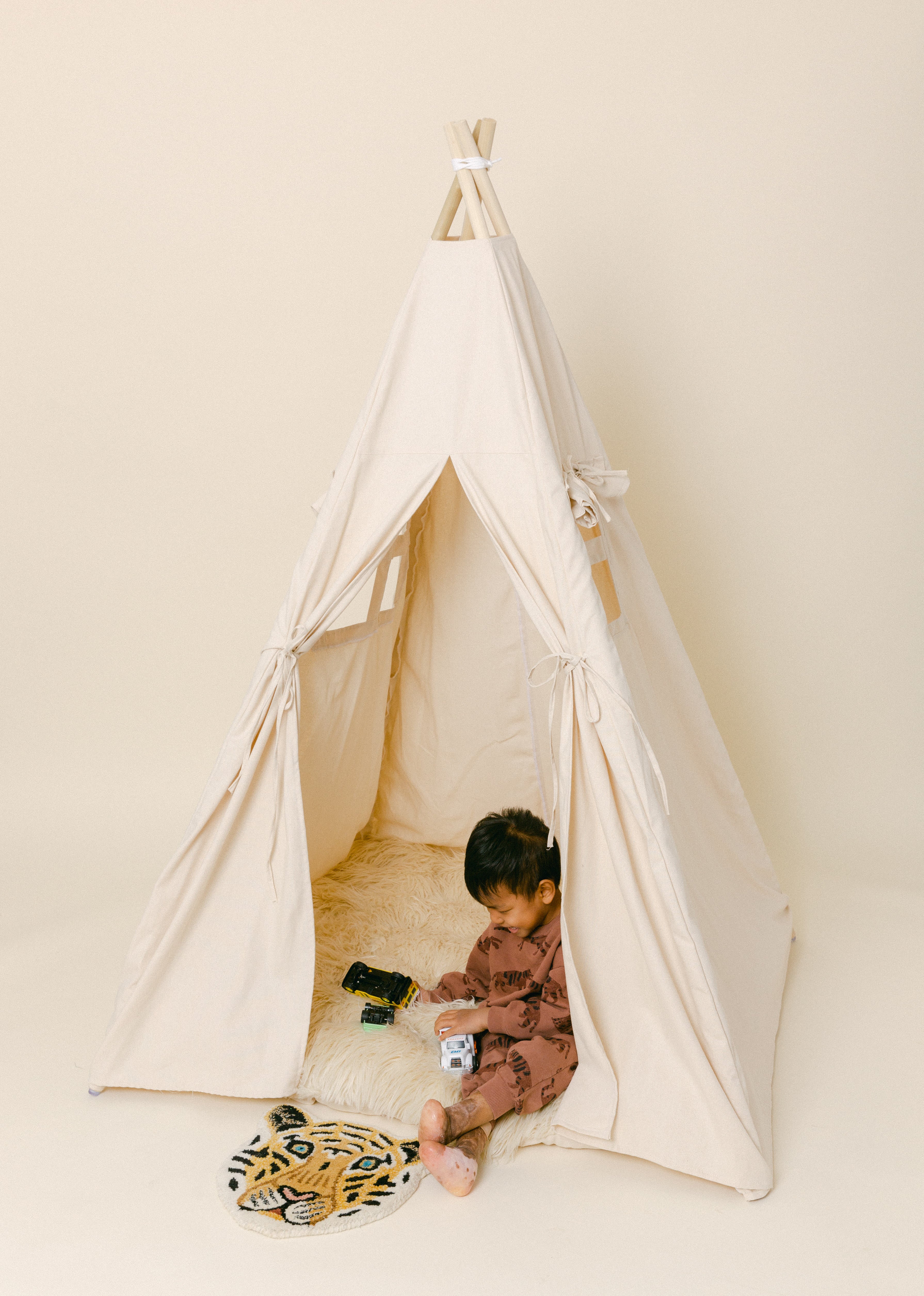 The Andrew Play Tent