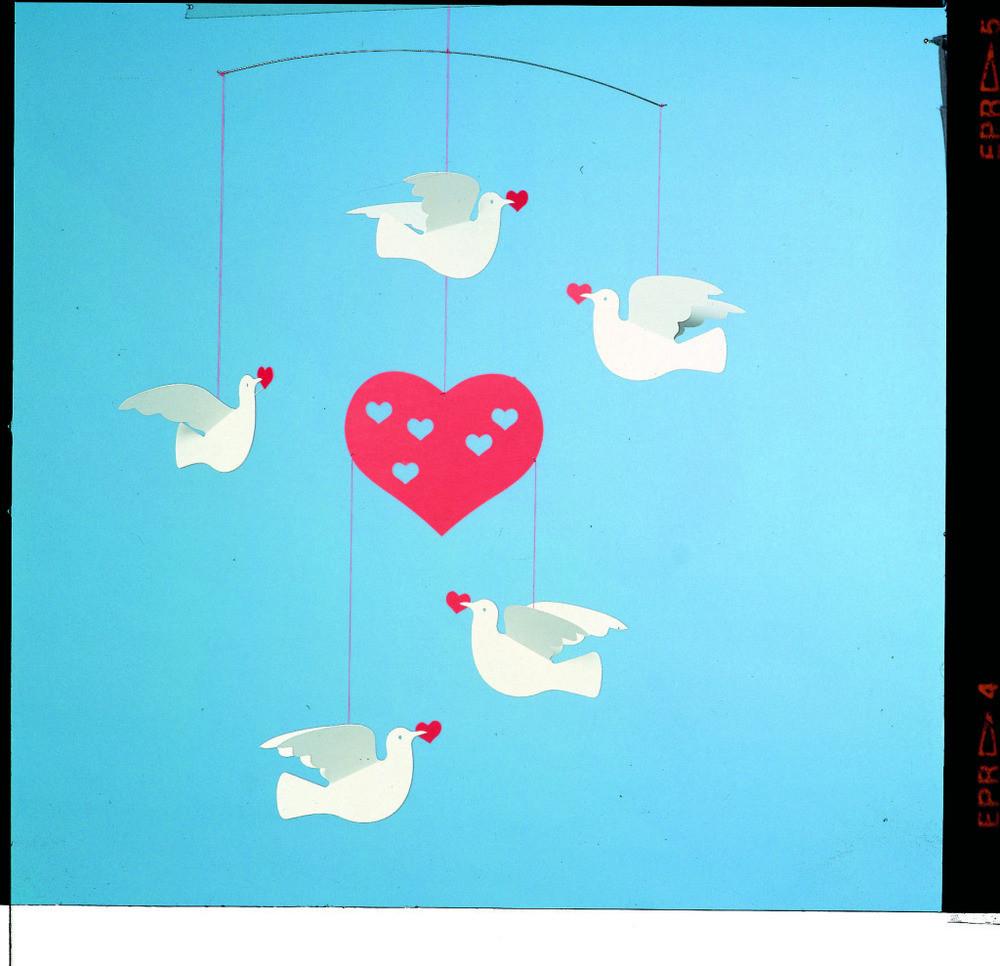 Flensted Peace and Love Mobile