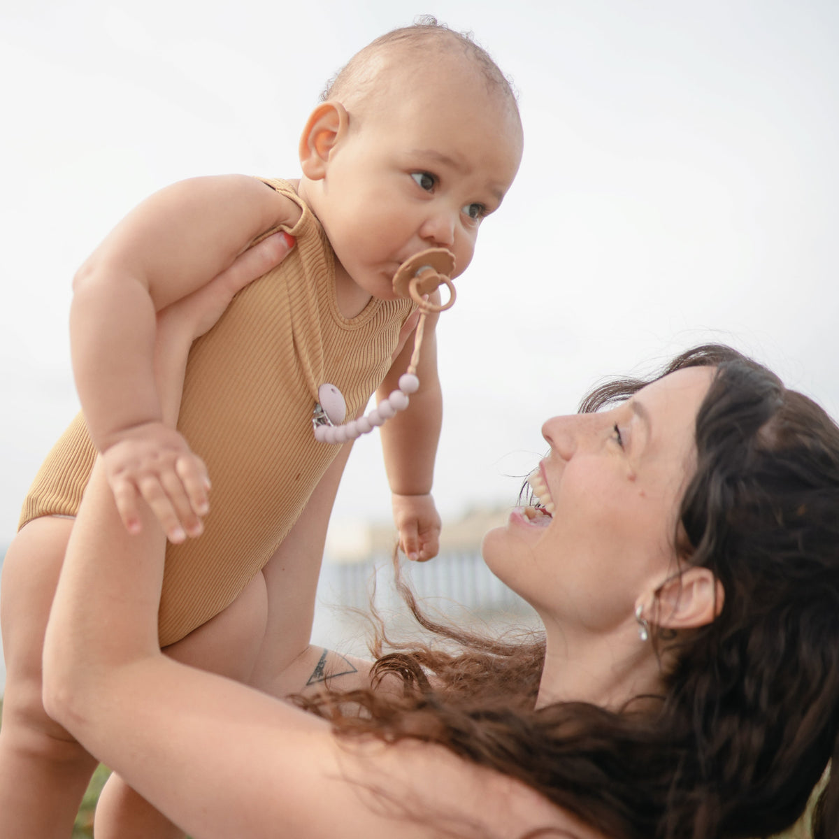 BIBS vs. Frigg vs. Soothie: The Pacifier Your Baby Will Actually Take (Real-Parent Tested, 2026) — EasyTot guide