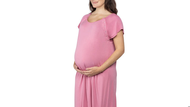 Pregnant woman in the second trimester