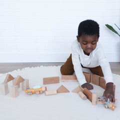 Boys' Pretend Play