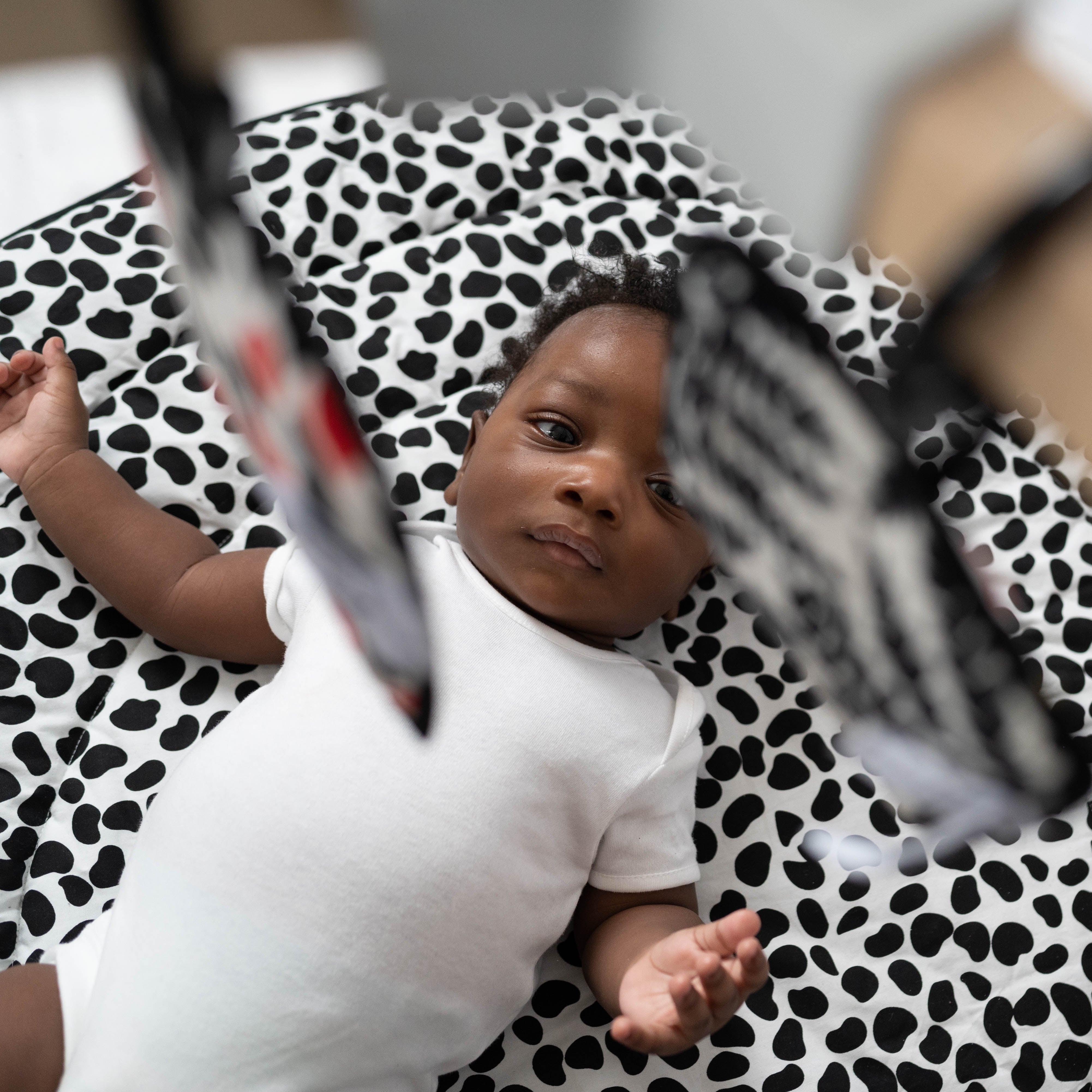 Etta Loves playmat editorial
