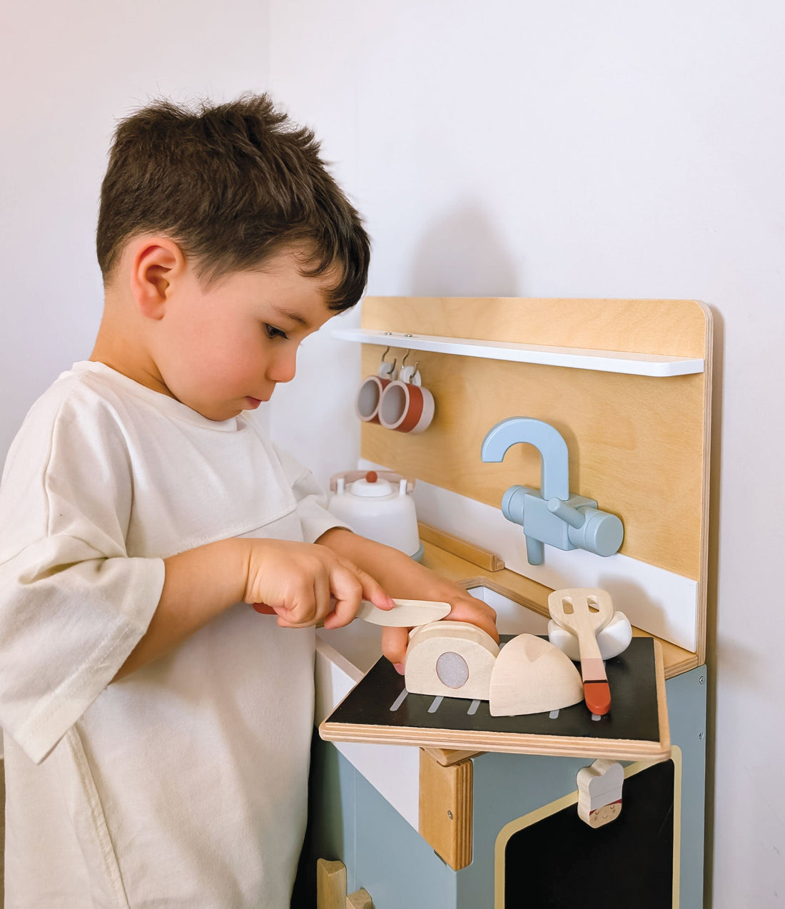 Play Kitchens