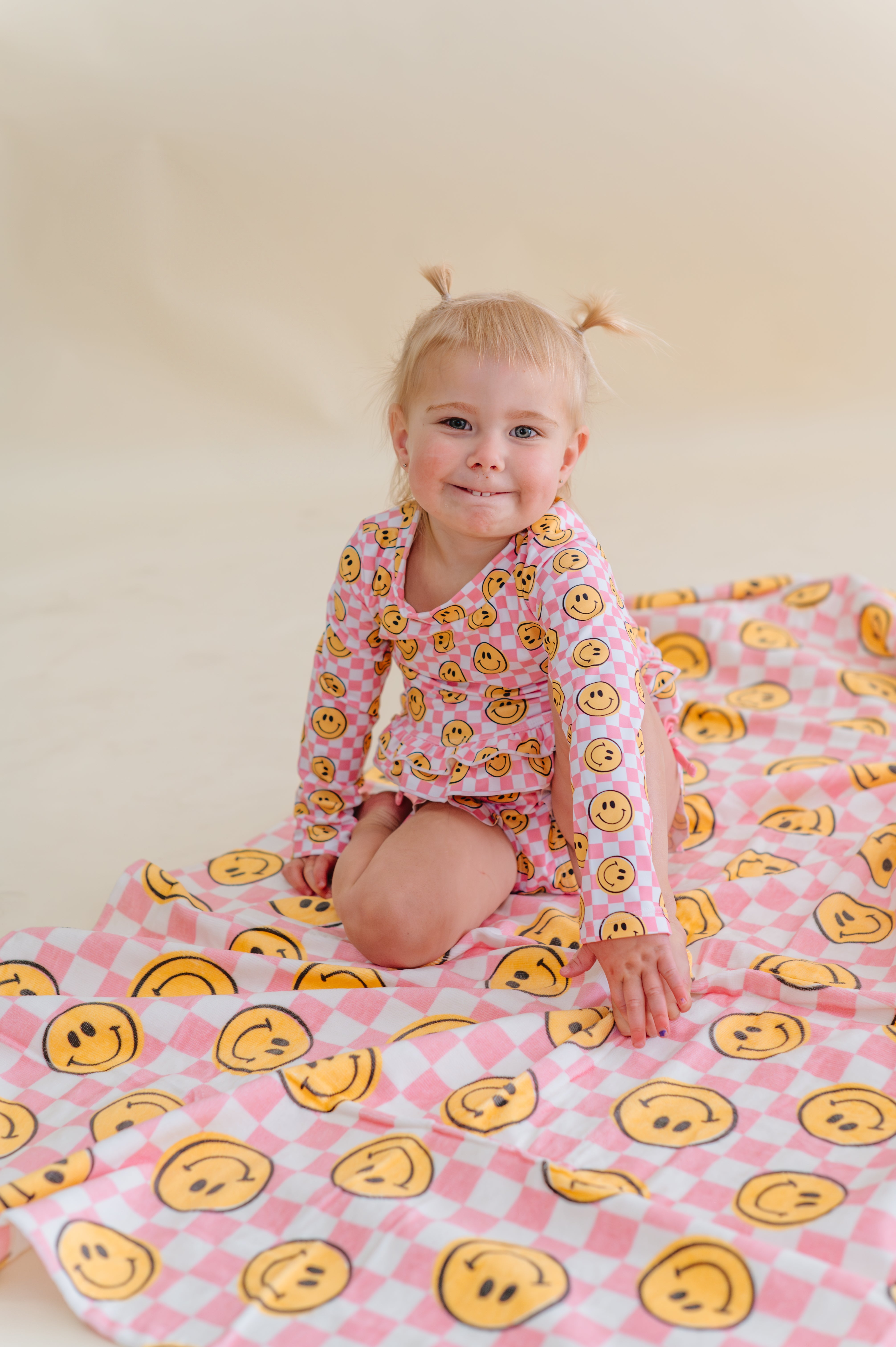 Blushin' Checkers Dream Rash Guard Ruffle Two-piece Swim Suit