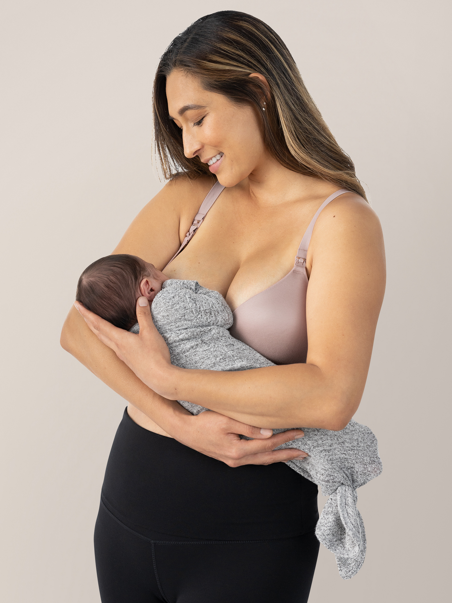 Minimalist Hands-free Pumping & Nursing Bra | Lilac Stone