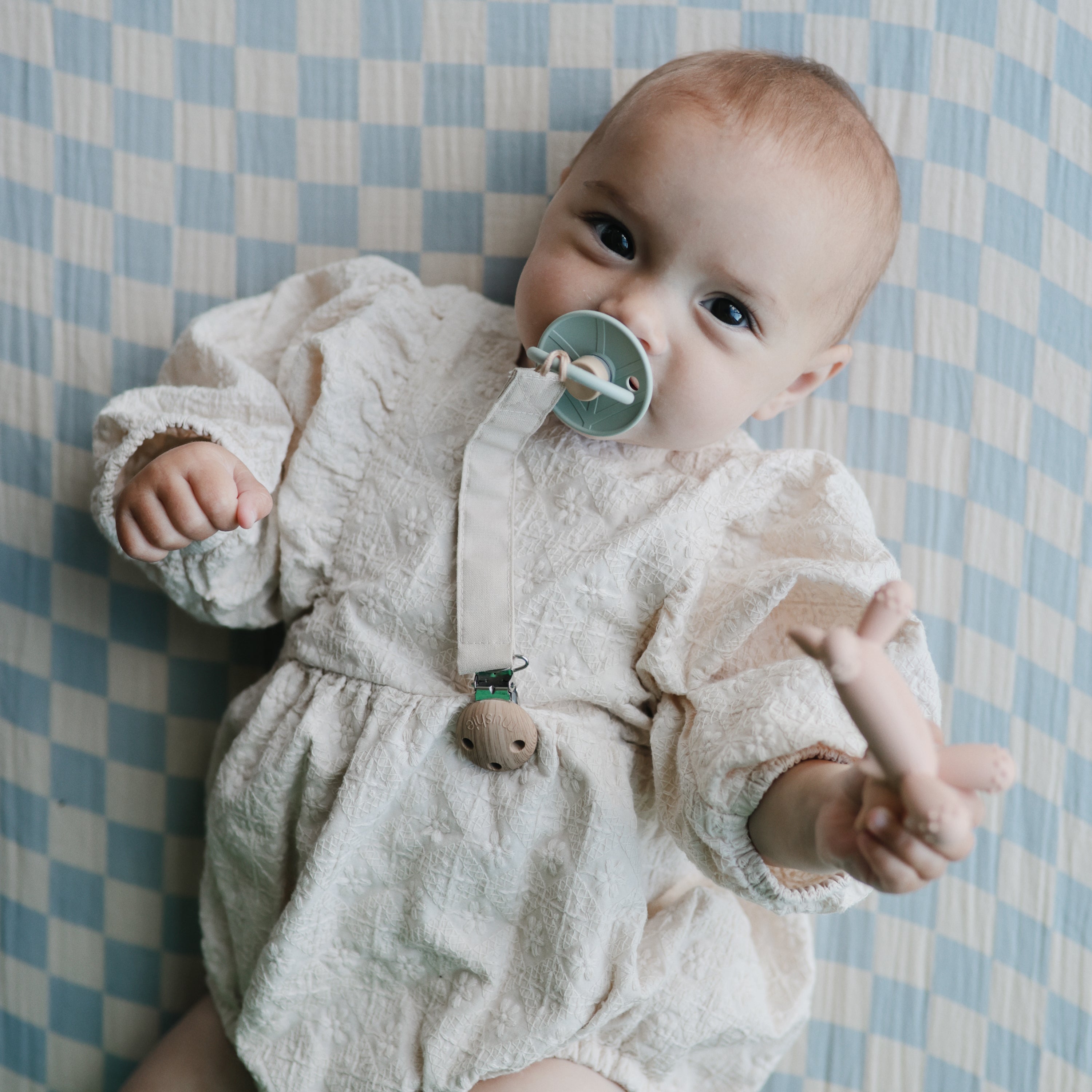 Linen Pacifier Clip 2-pack