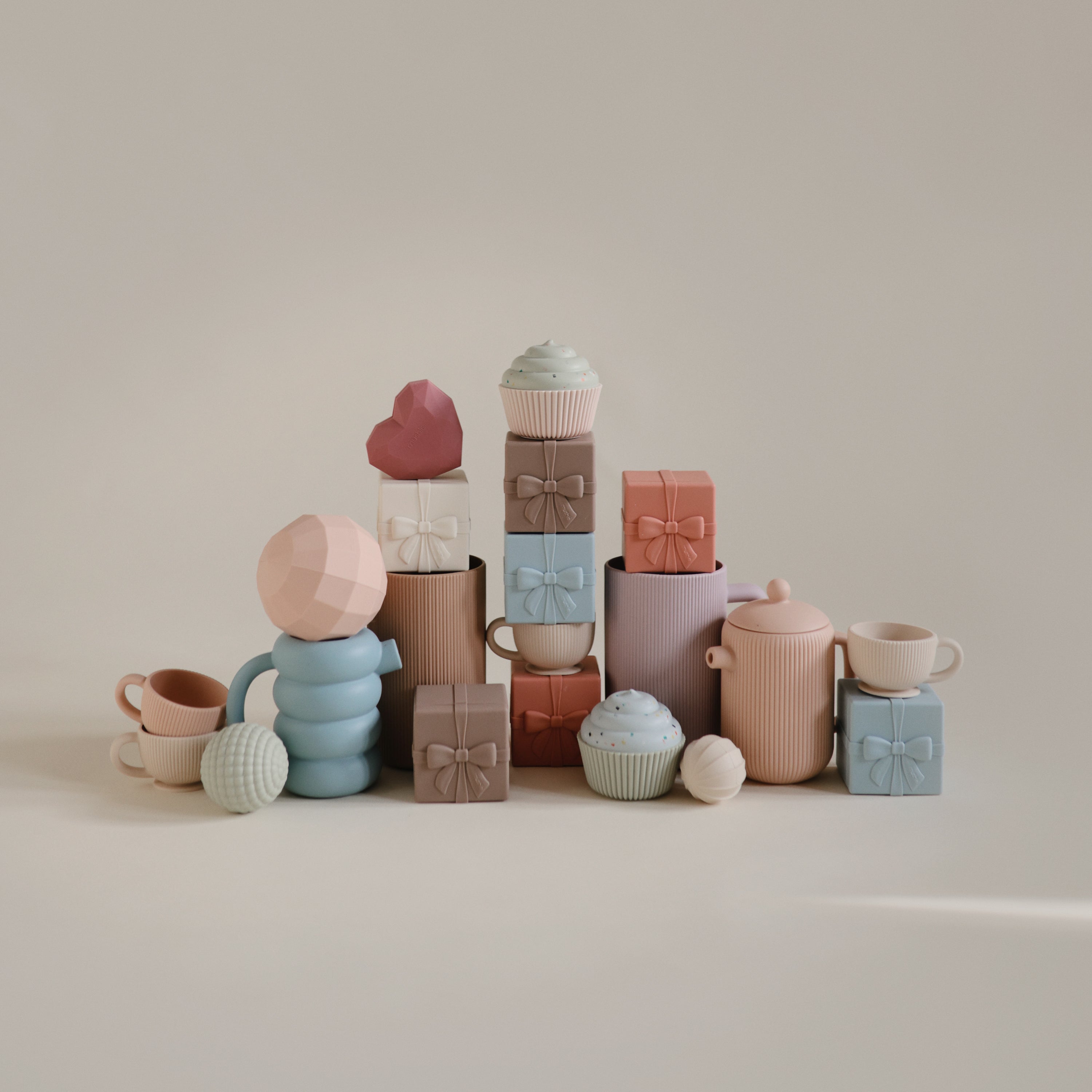 Mix And Match Cupcake Toy