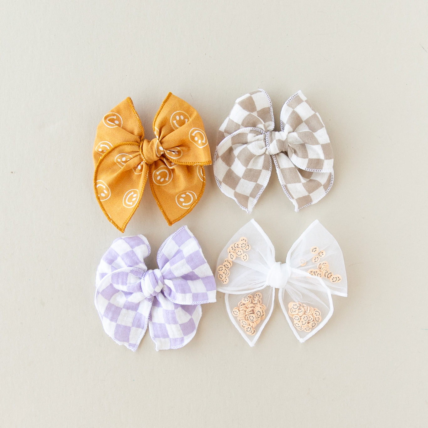 Smiley | Petite Party Bow