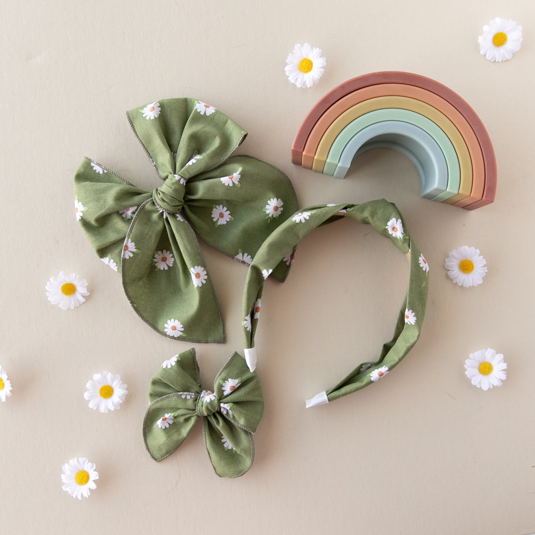 Lucky | Petite Party Bow