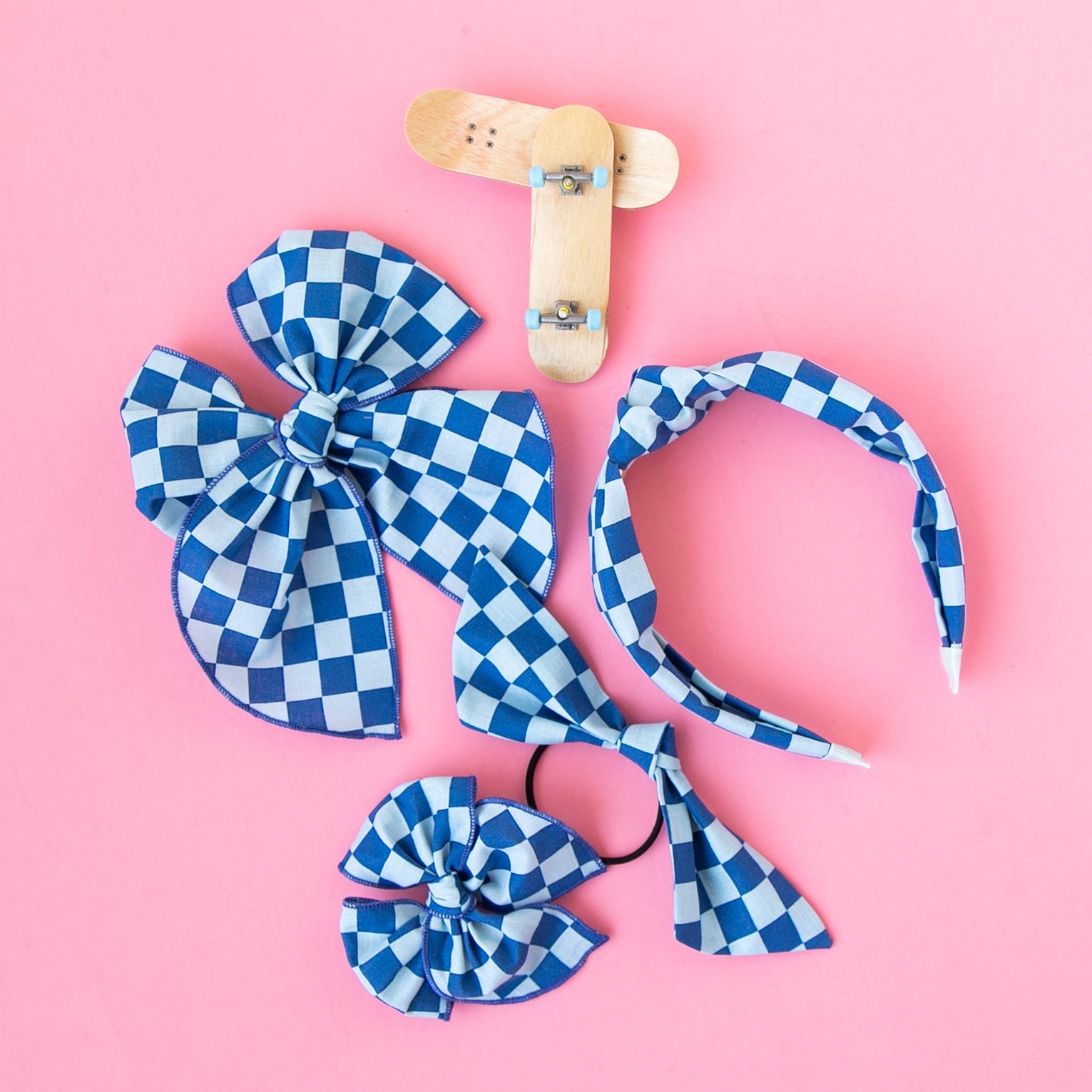 Blue Sk8er | Modern Knot