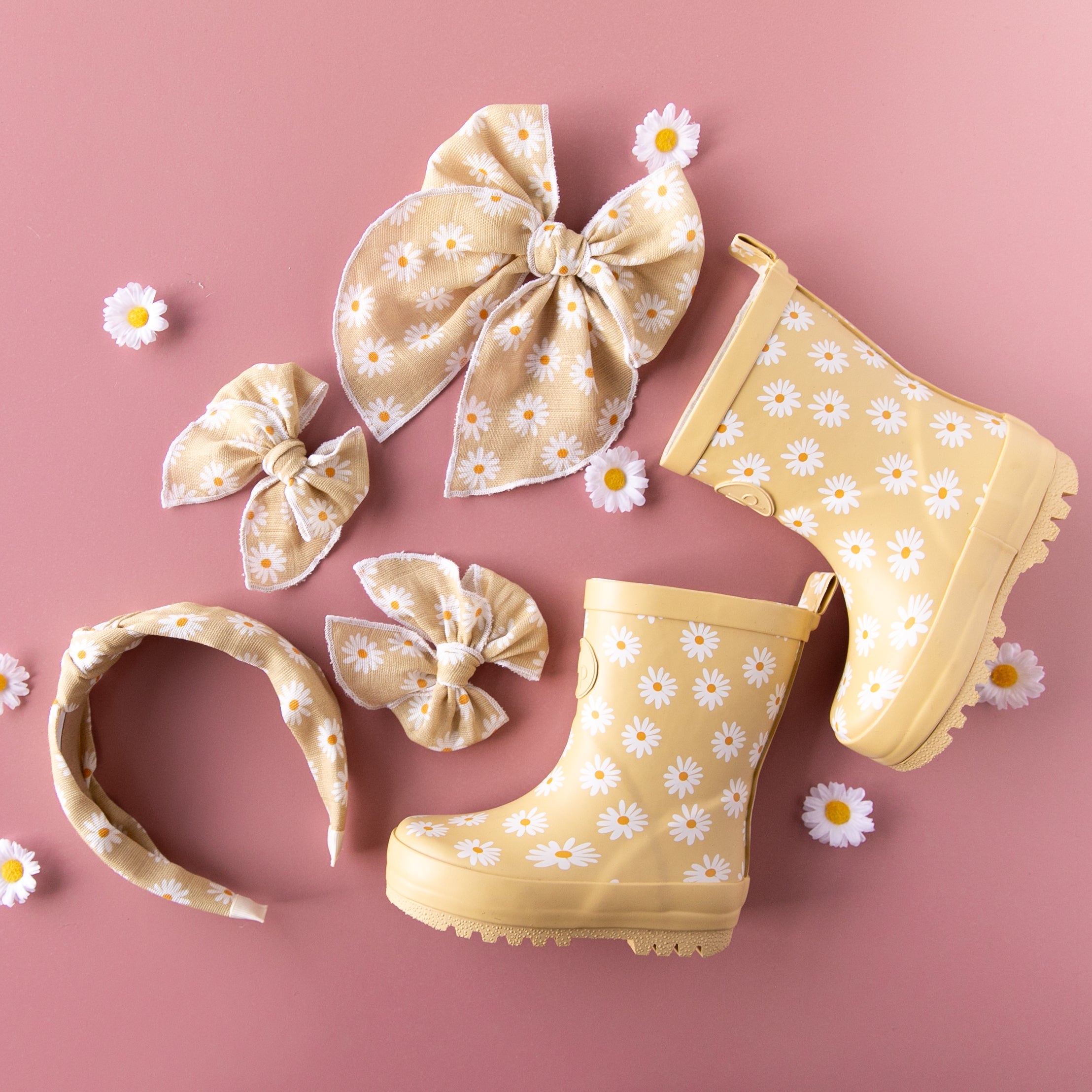 Daisy | Petite Party Bow