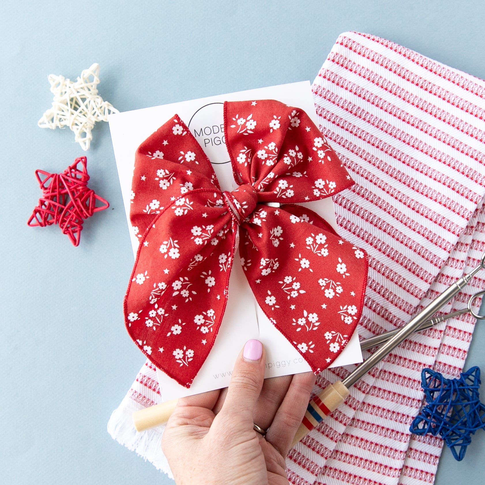 Americana | Party Bow