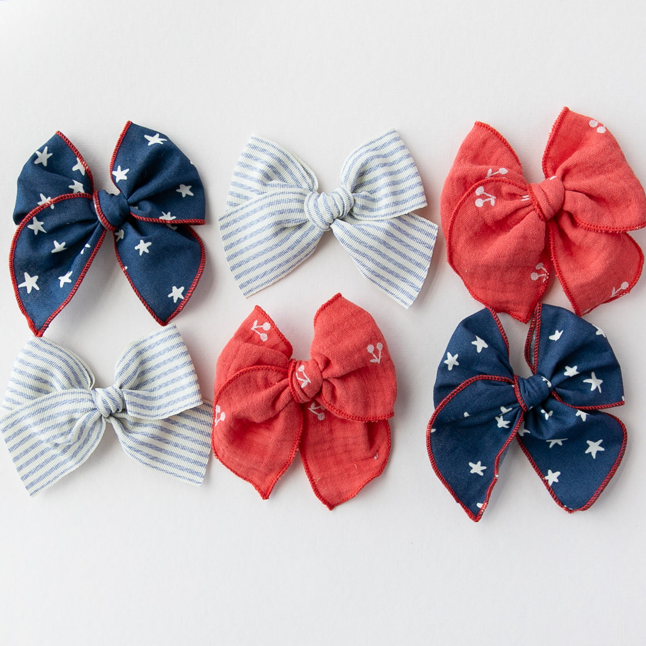 July - Stars | Petite Party Bow