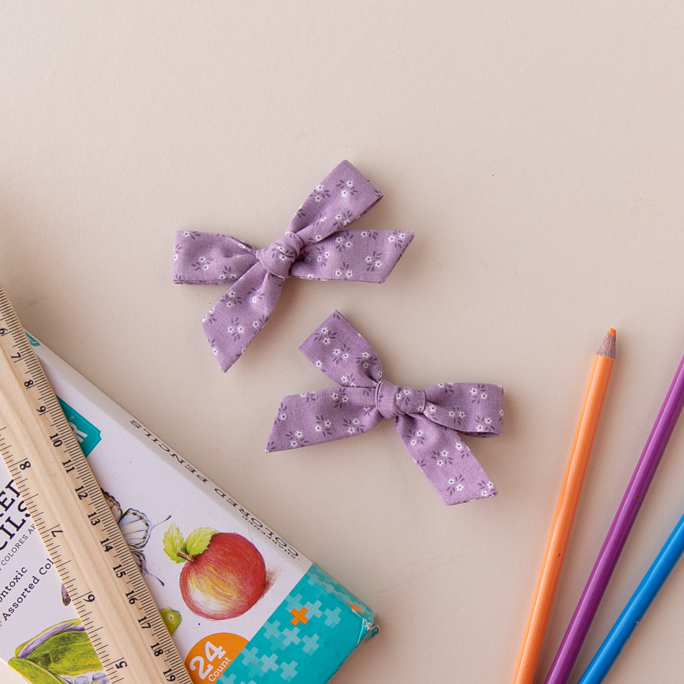Violet | Hand-tied Bow