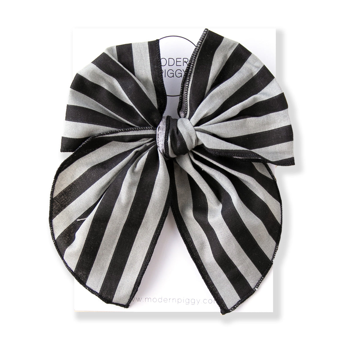 Beetlejuice | Party Bow