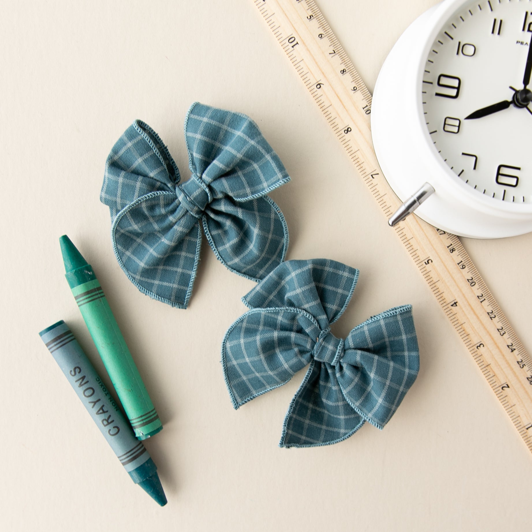 Harbor Grid | Petite Party Bow