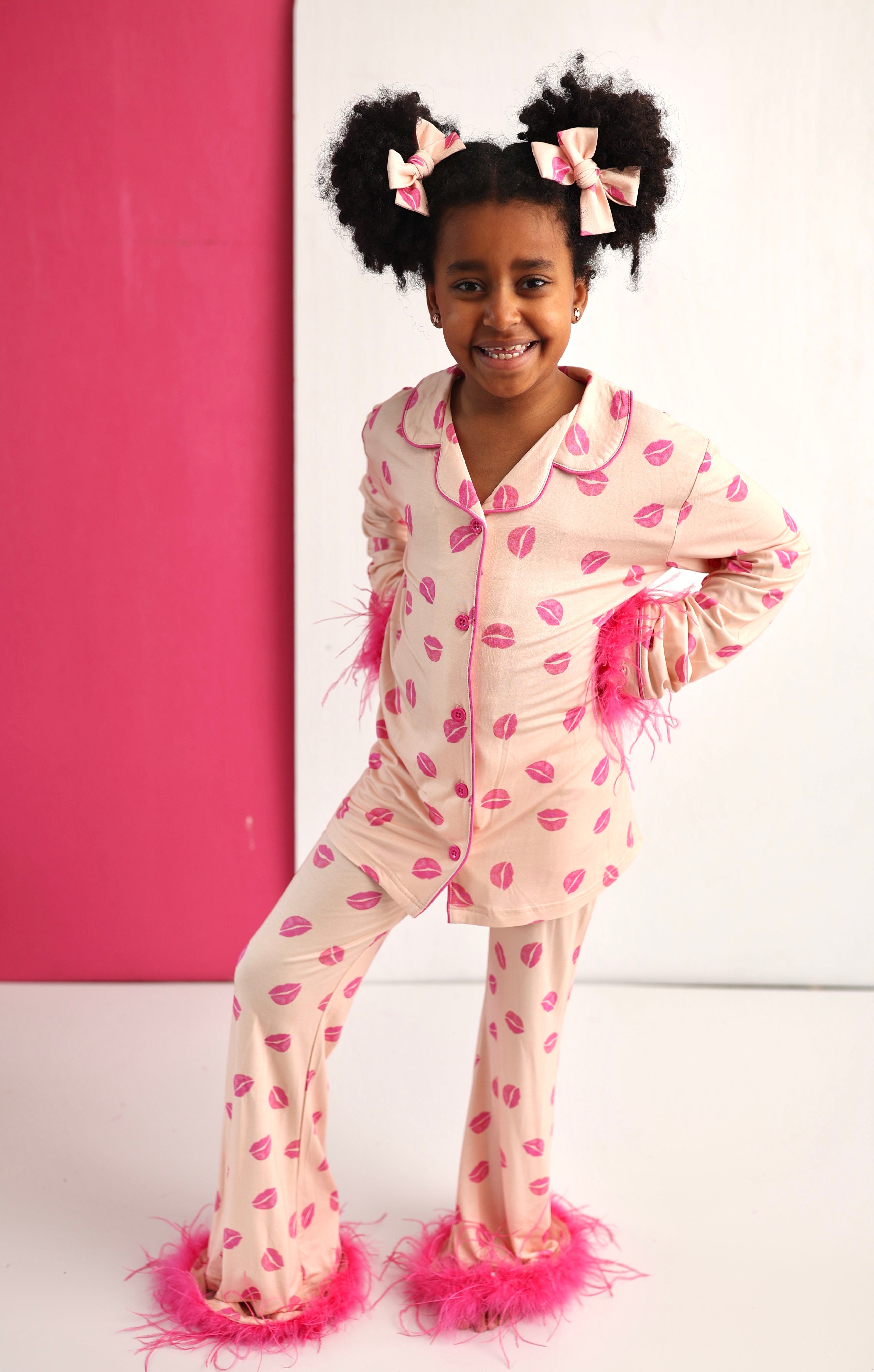 Pucker Up Girl's Flare Feathered Dream Set