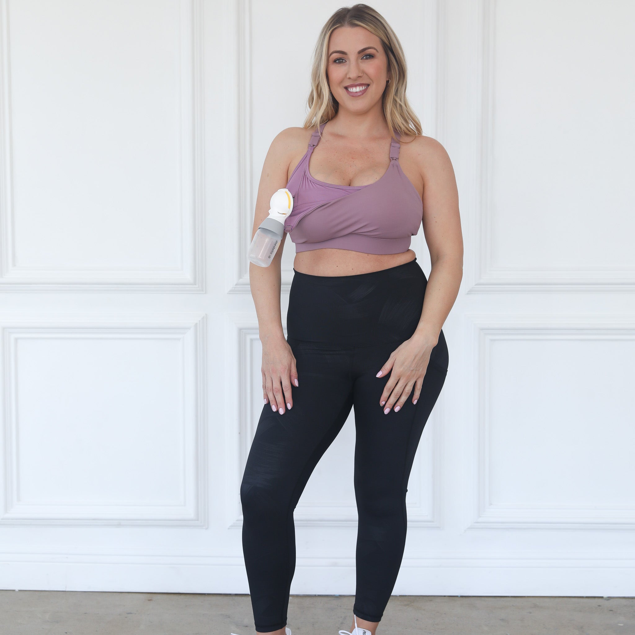 Océane - Exclusive Hands Free Pumping Sports Bra (lavender Smoke)