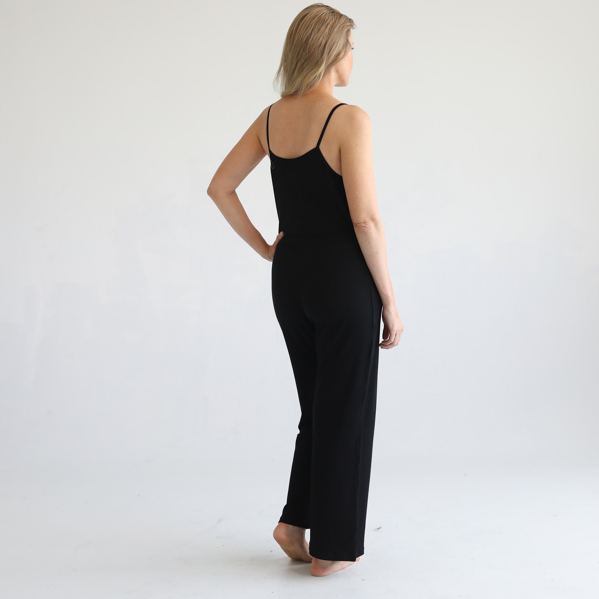 Scarlett Nursing Friendly Cami Jumpsuit (noir)