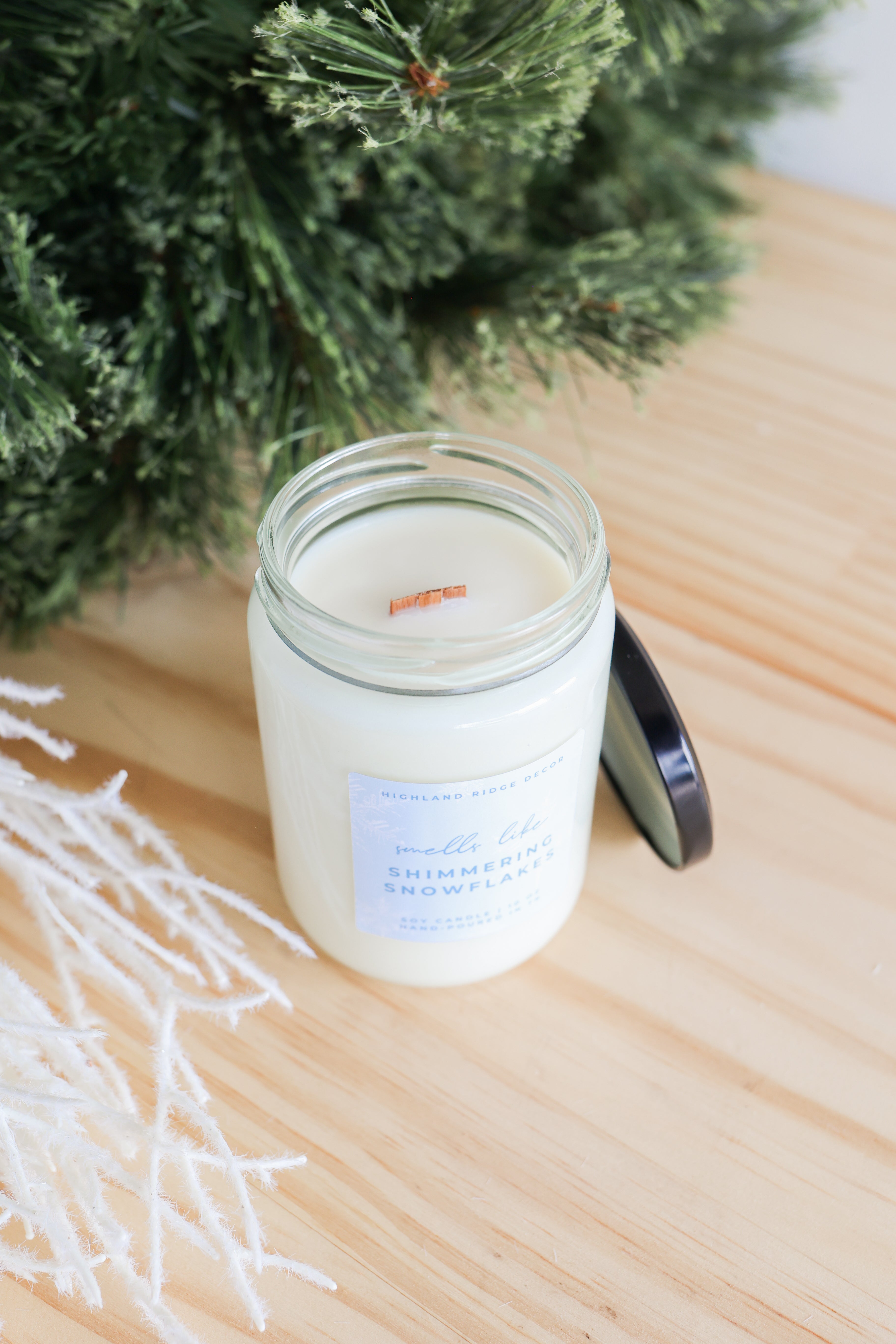 Shimmering Snowflakes Candle