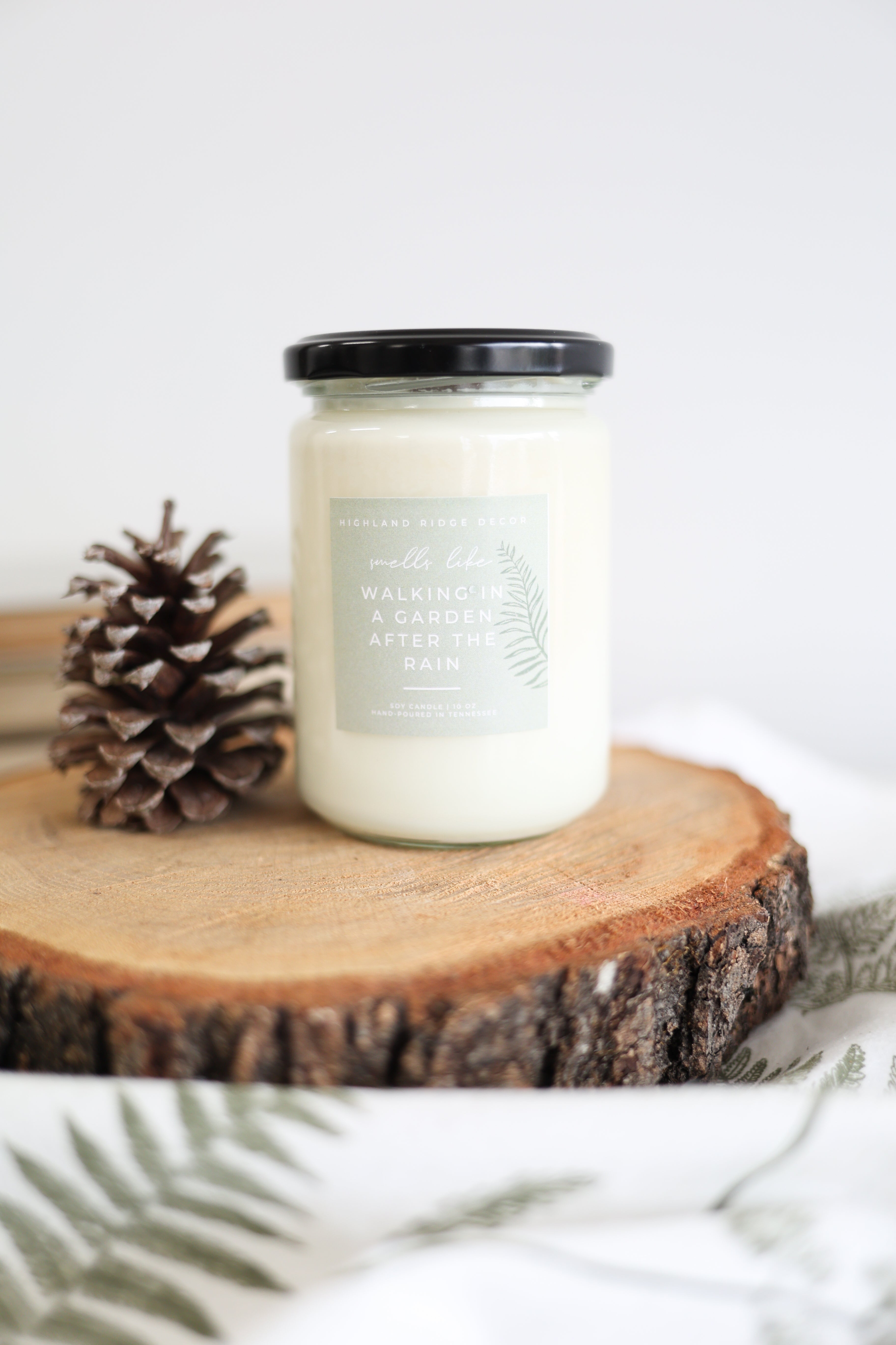 "walking In A Garden After The Rain" Candle