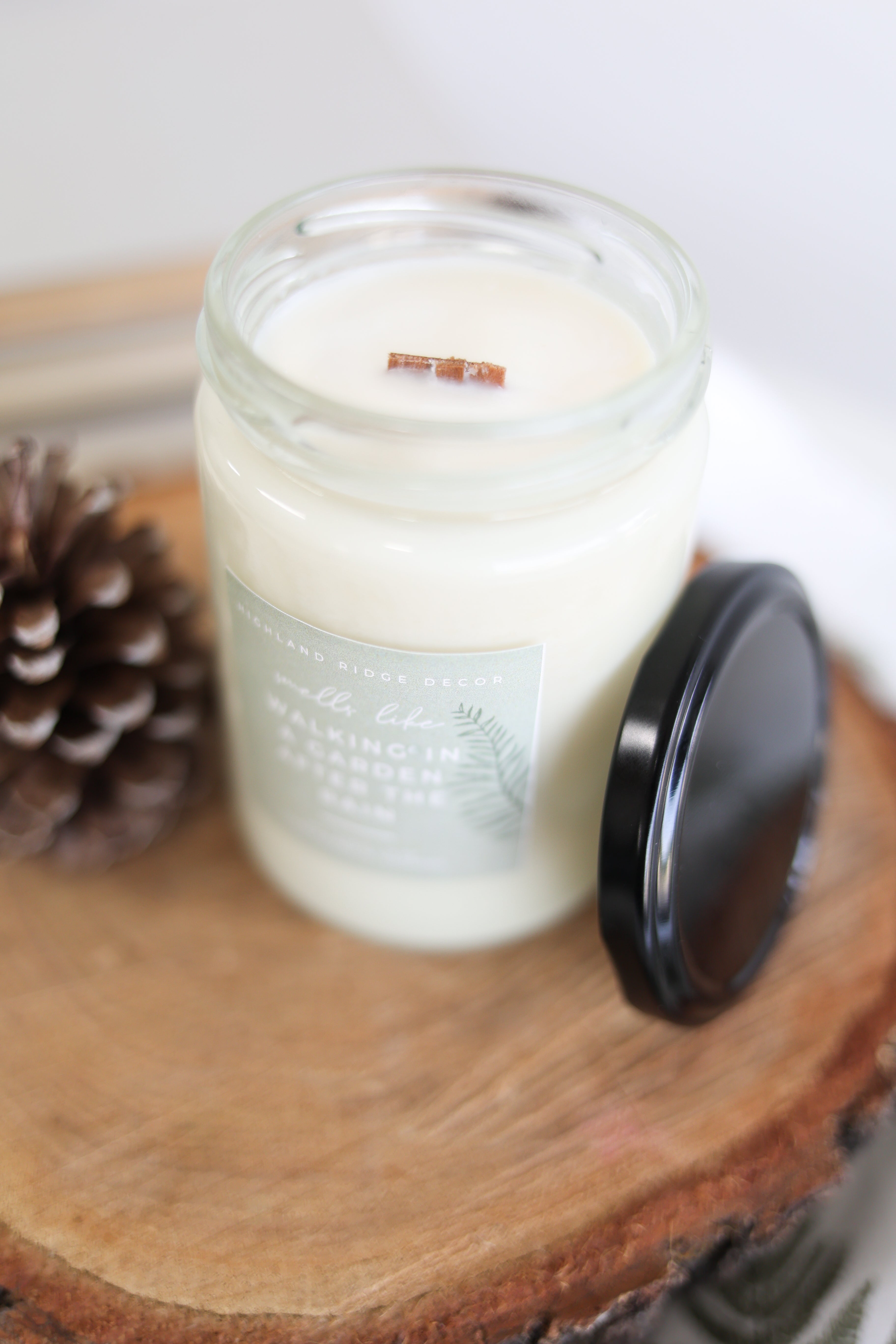 "walking In A Garden After The Rain" Candle