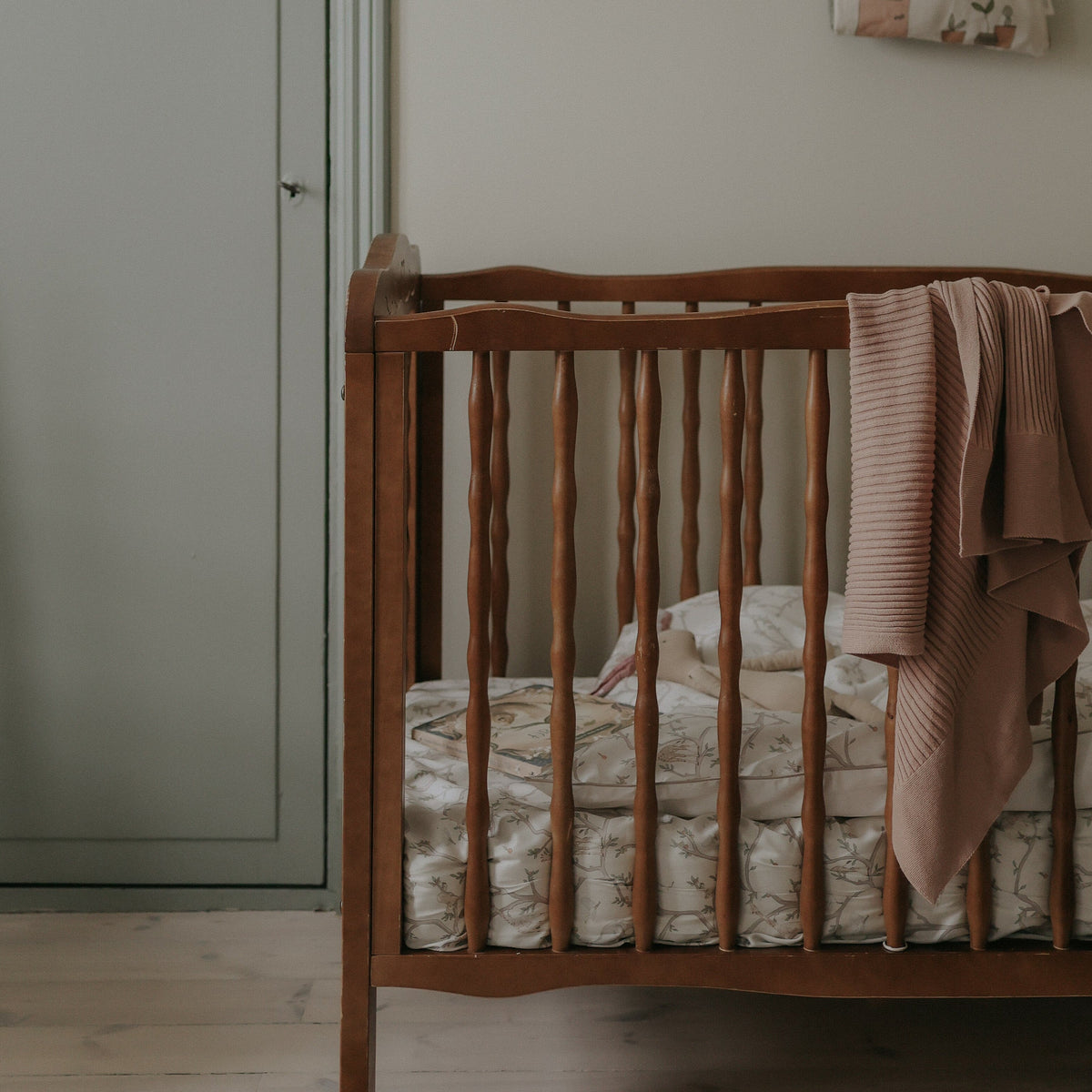 Animal Parade Crib Sheet - Ivory