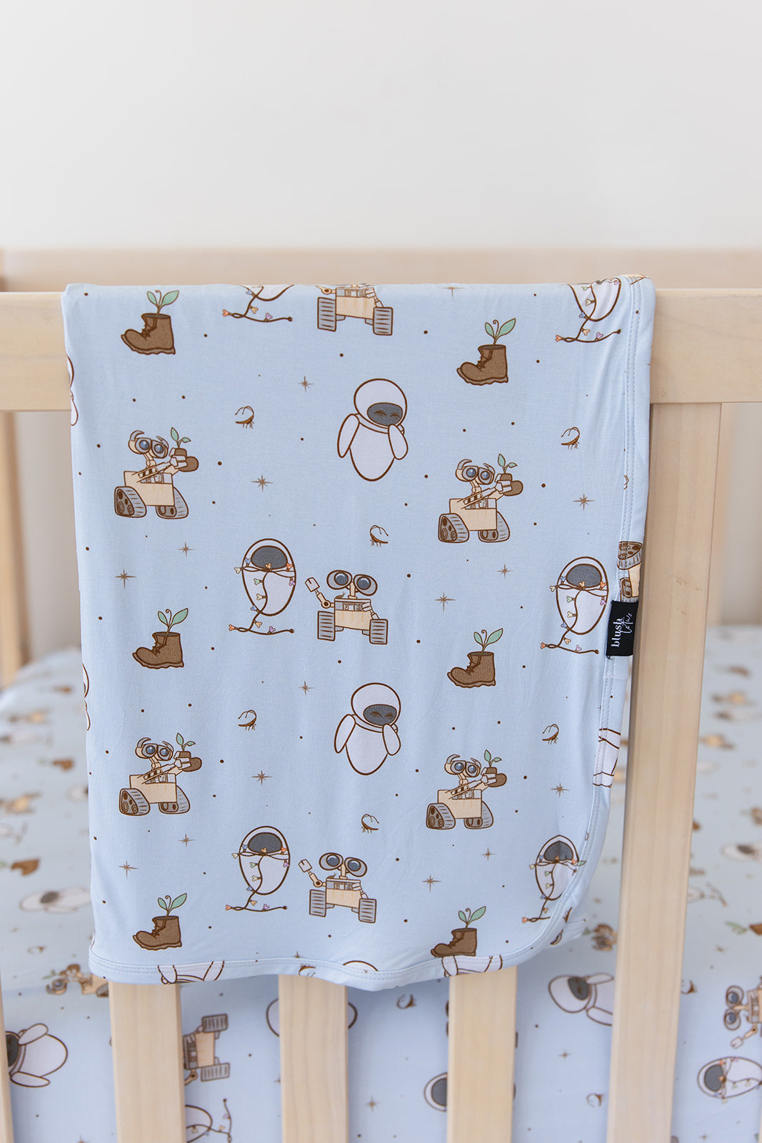 Trash Planet - Lightweight Blanket