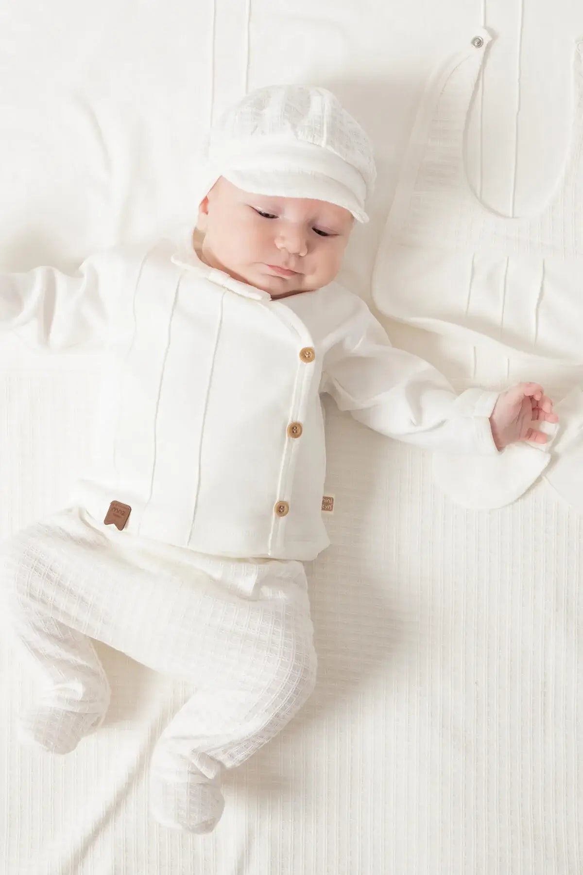 George Newborn Baby Boy Coming Home Outfit Set (10 Pcs)